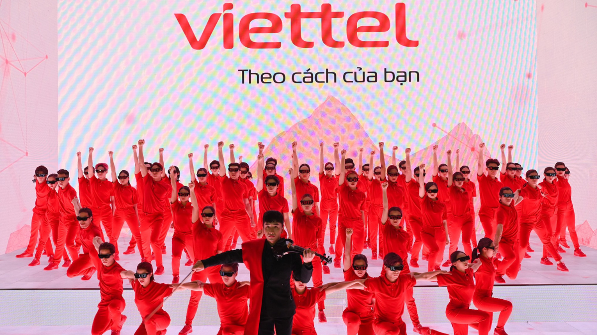 Mỗi nhân viên Viettel có thể mang lại 9 tỷ đồng doanh thu/năm cho nhà mạng