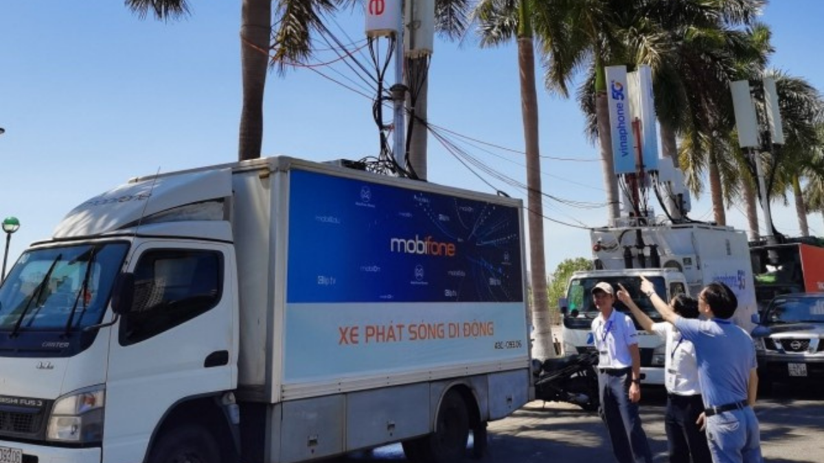 Xe phát song di động MobiFone tại lễ hội